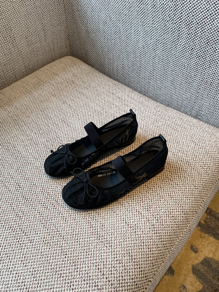 Women's Summer 2025 Mary Jane Shoes - Bowknot, Mesh, Flat, Square Toe, Shallow Mouth, National Style, Trendy Footwear Women's Summer 2025 Mary Jane Shoes - Bowknot, Mesh, Flat, Square Toe, Shallow Mouth, National Style, Trendy Footwear