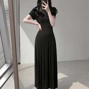 Women's Summer 2025 Round Neck Ribbed Striped A-Line Dress, Spliced Flared Skirt, Waist-Cinching, Solid Color, Cotton
