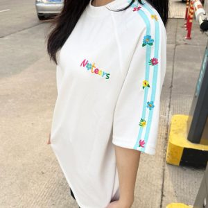 Women's Summer 2025 Spliced Color Stripe Embroidered Flower Short Sleeve T-Shirt - High-End Raglan Style for Trendy Couples