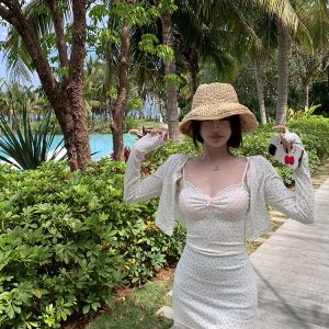 Women's Summer Beach Sunshade Woven Fisherman Hat with Ties - Stylish South France Holiday Accessory