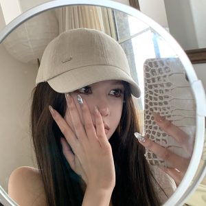 Women's Summer Linen Duckbill Hat - Breathable Octagonal Design for Sun Protection - Versatile Yuppie Old Money Style