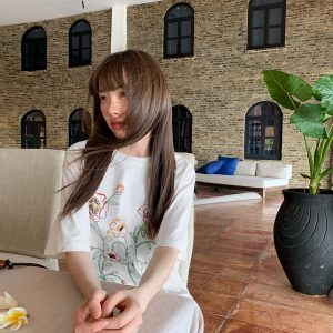 Women's Summer Loose Round Neck T-Shirt with Simple Embroidery Print - Trendy Short Sleeve Casual Top