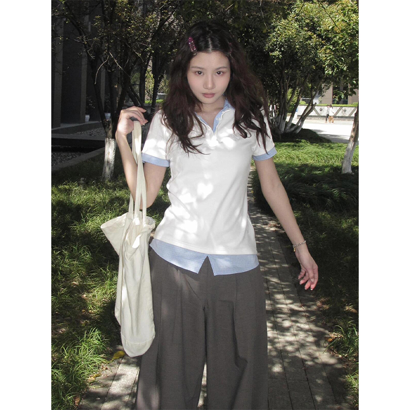 Women's Summer Plaid V-Neck Polo Shirt Two-Piece Outfit - Short Sleeve, Slim Fit College Style Top