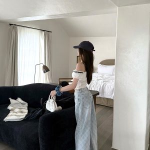 Women's Summer Vintage Laser Burned Floral Diamond Straight Leg Slim Fit Jeans - Trendy Y2K Inspired Denim for Effortless Style