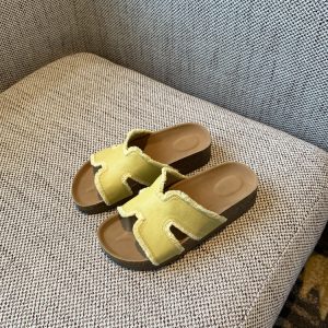 Women's Thick-Soled One-Word Slide Sandals - Casual Outdoor Flip-Flops for Summer 2025, Simple & Versatile Trendy Footwear