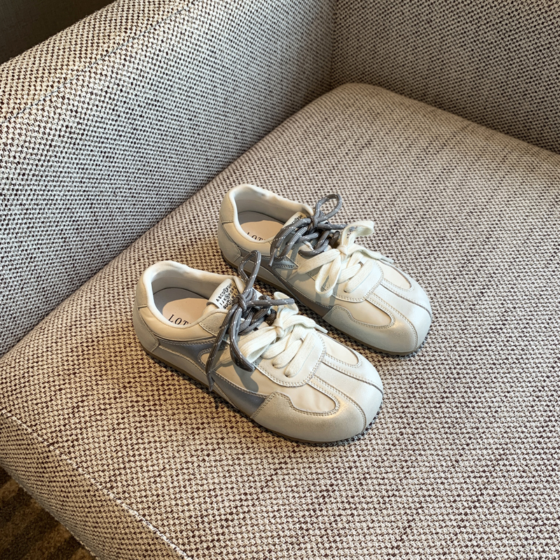 Women's Versatile Flat Hiking Shoes - Comfortable Casual Sports Footwear for Spring 2025