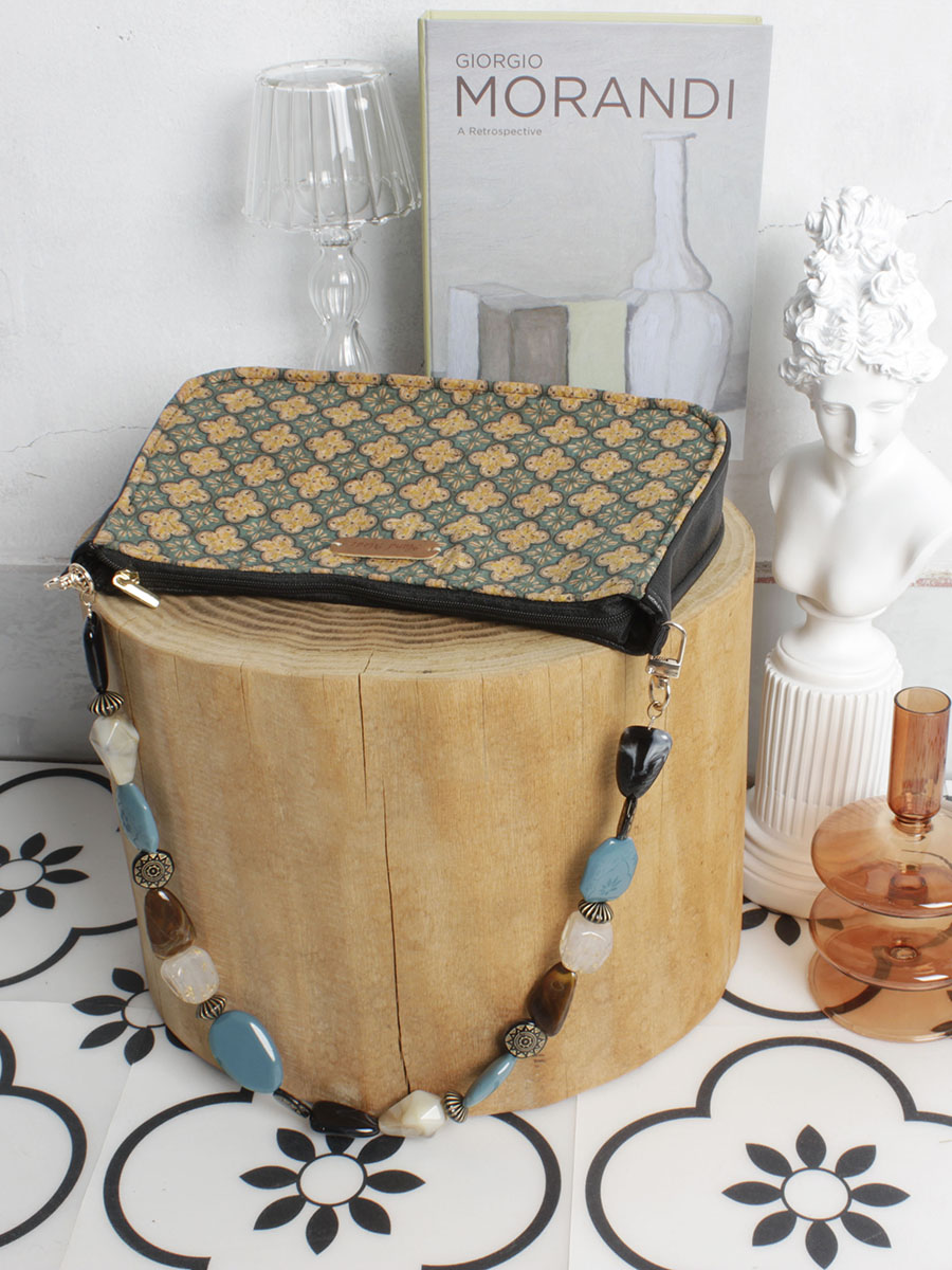 Women's Vintage French Style Underarm Bag, Niche Design Small Crossbody Bag, Cute 2023 Spring Collection Women's Vintage French Style Underarm Bag, Niche Design Small Crossbody Bag, Cute 2023 Spring Collection