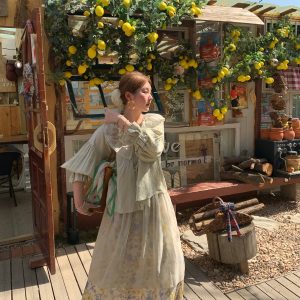 Women's Vintage Green Ruffled Linen Shirt and Floral A-Line Skirt Set - Summer Fashion, Boho Style, Perfect for 90s Inspired Looks