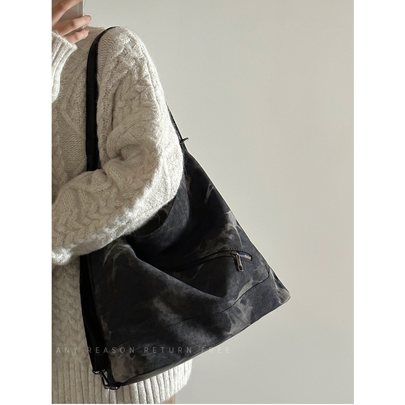 Women's Vintage Print Large-Capacity Tote Backpack - Commuting Shoulder Crossbody Bag, Chic Everyday Style