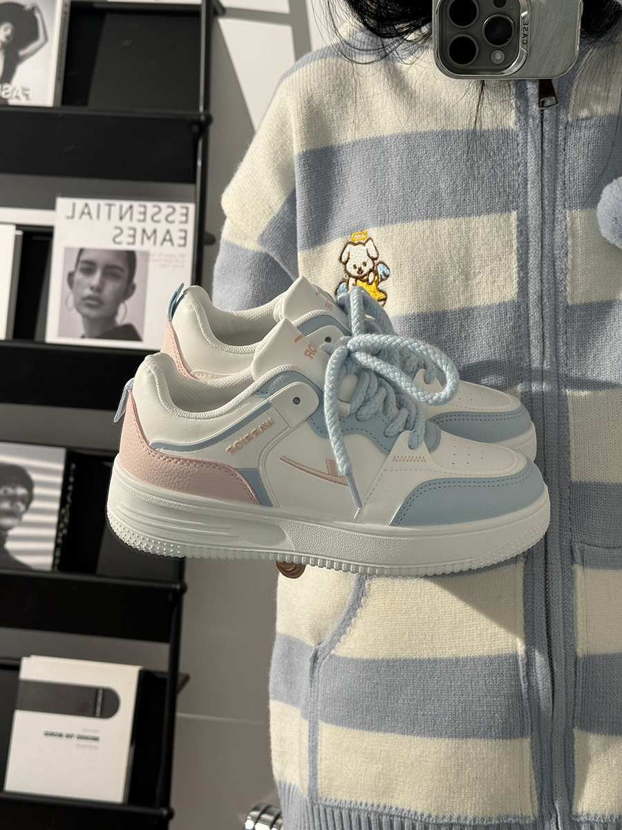 Women's White Canvas Sneakers - Lightweight, Breathable Mesh Summer Shoes, Korean Style Versatile Trendy Sports Footwear for Students Women's White Canvas Sneakers - Lightweight, Breathable Mesh Summer Shoes, Korean Style Versatile Trendy Sports Footwear for Students