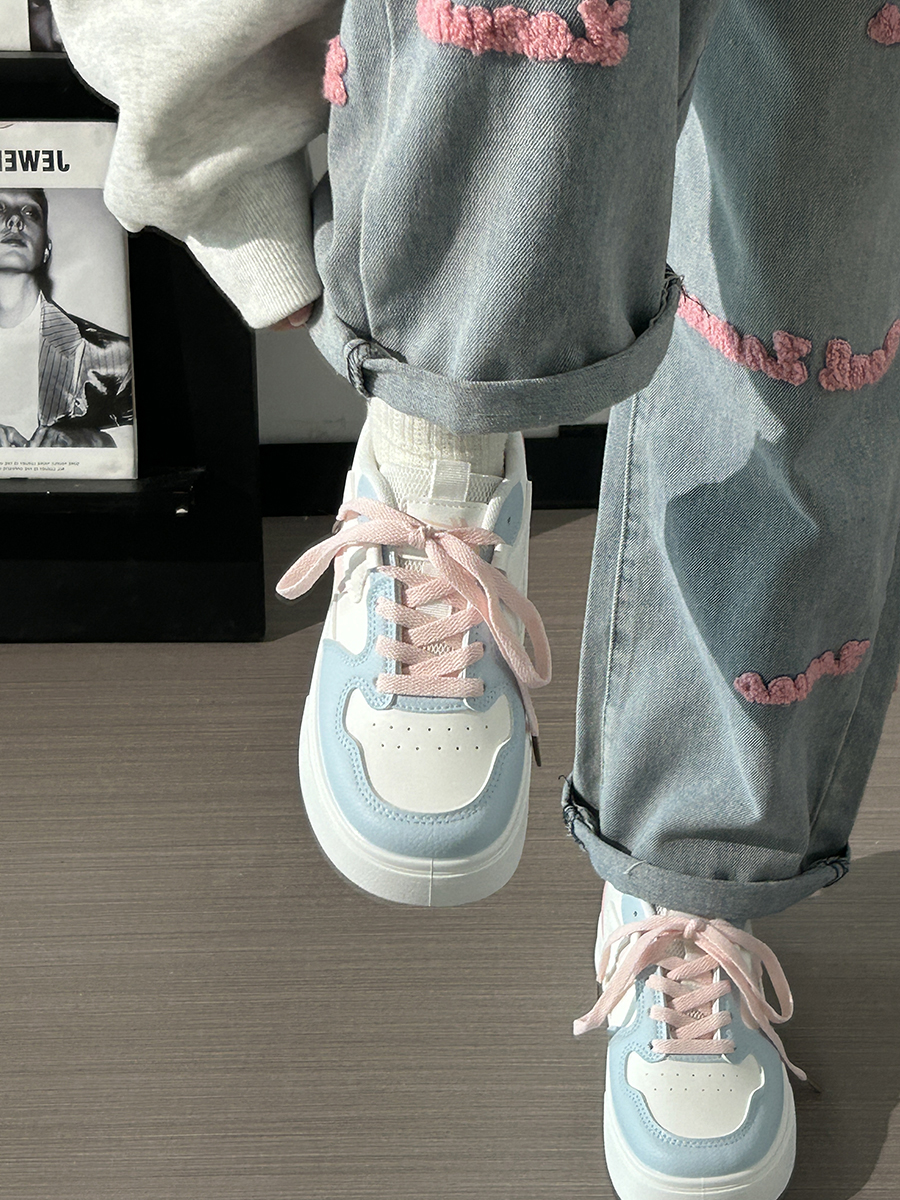 Women's White Canvas Sneakers - Lightweight, Breathable Mesh Summer Shoes, Korean Style Versatile Trendy Sports Footwear for Students Women's White Canvas Sneakers - Lightweight, Breathable Mesh Summer Shoes, Korean Style Versatile Trendy Sports Footwear for Students