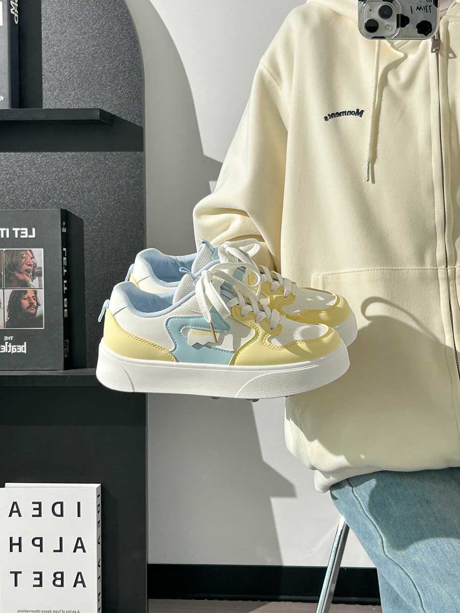 Women's White Canvas Sneakers - Lightweight, Breathable Mesh Summer Shoes, Korean Style Versatile Trendy Sports Footwear for Students Women's White Canvas Sneakers - Lightweight, Breathable Mesh Summer Shoes, Korean Style Versatile Trendy Sports Footwear for Students