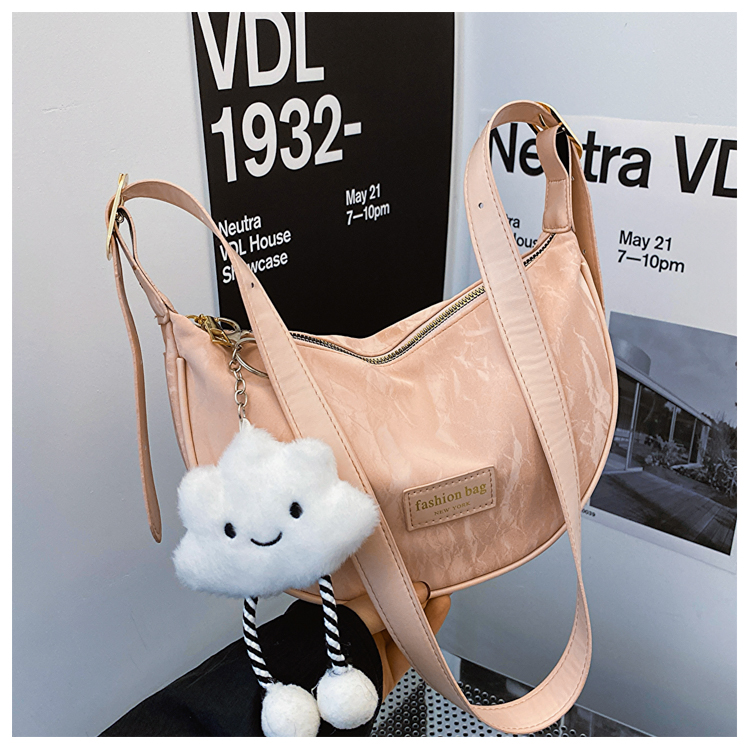 Women's White Dumpling Bag - High-End Versatile Shoulder & Crossbody Bag for Summer 2025 Fashion Women's White Dumpling Bag - High-End Versatile Shoulder & Crossbody Bag for Summer 2025 Fashion