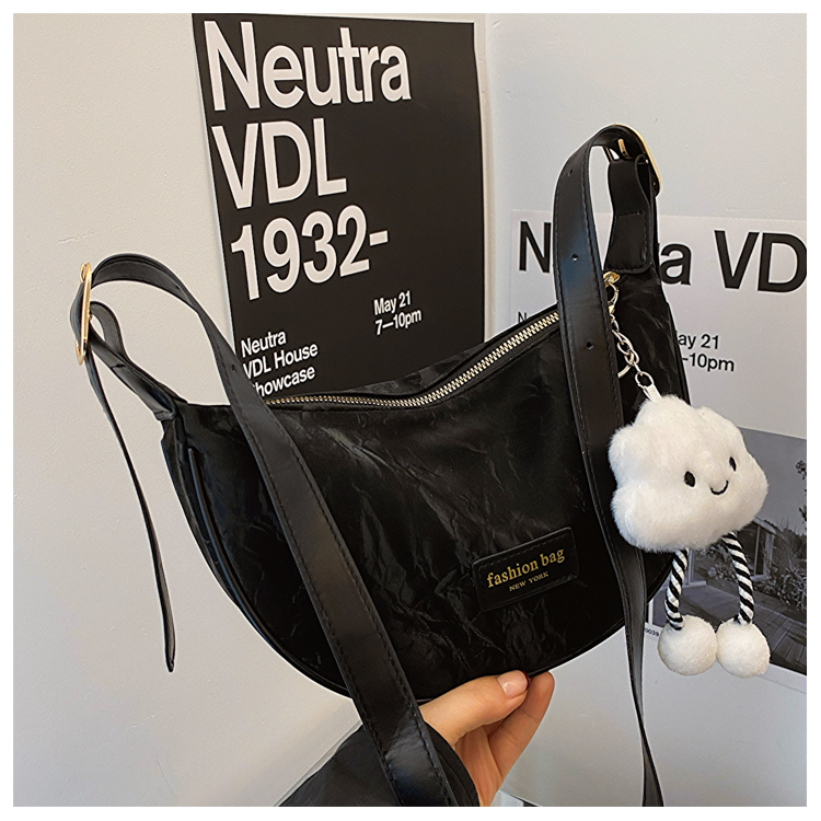 Women's White Dumpling Bag - High-End Versatile Shoulder & Crossbody Bag for Summer 2025 Fashion Women's White Dumpling Bag - High-End Versatile Shoulder & Crossbody Bag for Summer 2025 Fashion