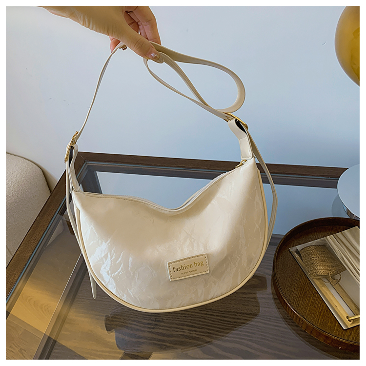 Women's White Dumpling Bag - High-End Versatile Shoulder & Crossbody Bag for Summer 2025 Fashion Women's White Dumpling Bag - High-End Versatile Shoulder & Crossbody Bag for Summer 2025 Fashion