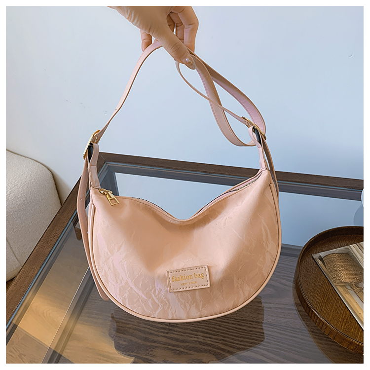 Women's White Dumpling Bag - High-End Versatile Shoulder & Crossbody Bag for Summer 2025 Fashion Women's White Dumpling Bag - High-End Versatile Shoulder & Crossbody Bag for Summer 2025 Fashion