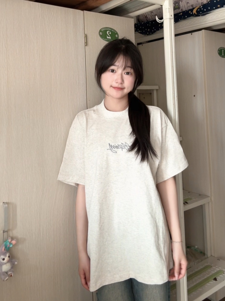 Women’s White Gray Embroidered Letter Short Sleeve T-Shirt - Trendy Summer 2025 Casual Style with Unique Shoulder Design Women’s White Gray Embroidered Letter Short Sleeve T-Shirt - Trendy Summer 2025 Casual Style with Unique Shoulder Design
