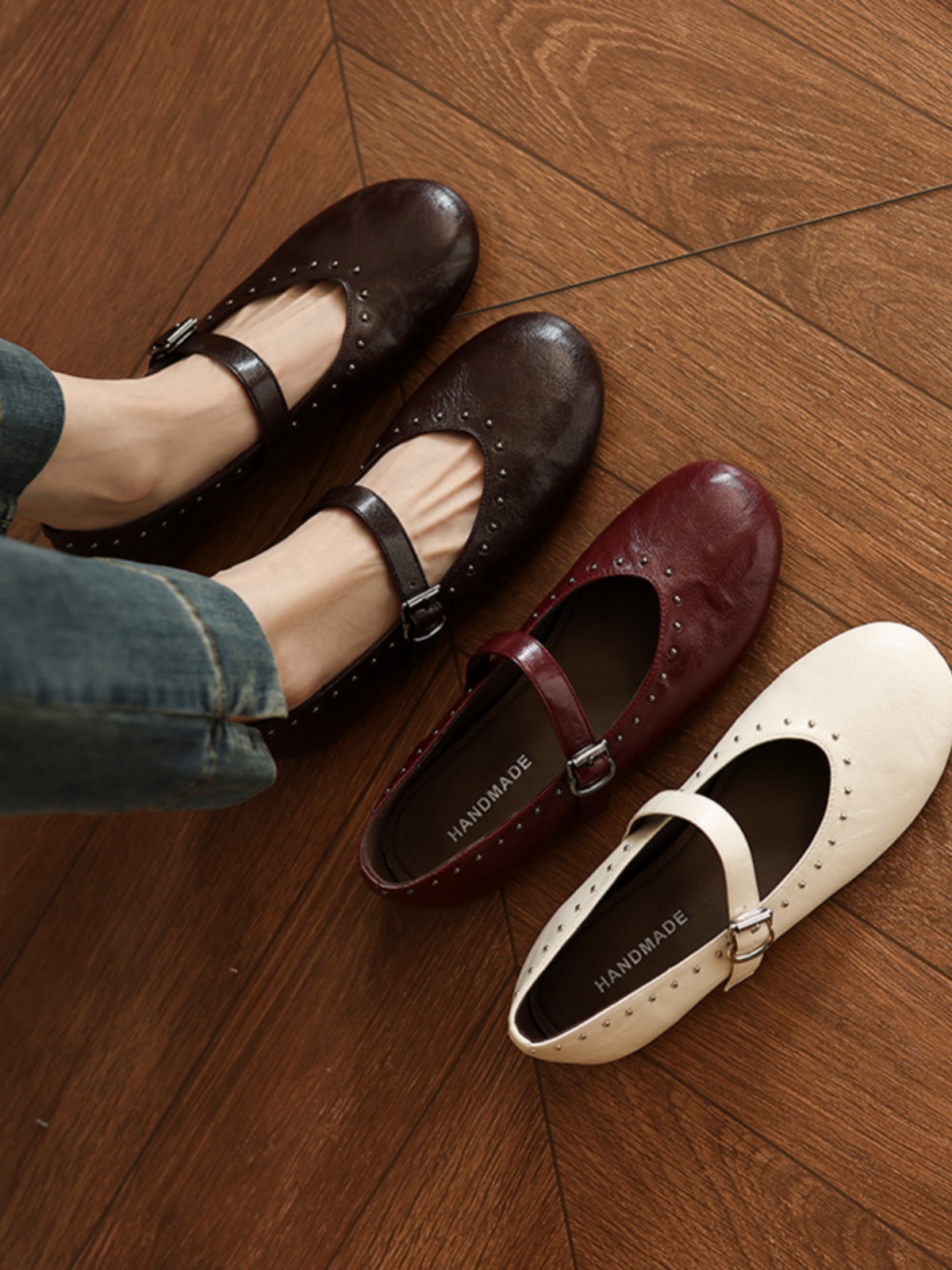 Women's White Mary Jane Shoes with Rivets, Soft Bottom Summer Flats, Hidden Height, Large Size 41-42, Stylish Comfort Women's White Mary Jane Shoes with Rivets, Soft Bottom Summer Flats, Hidden Height, Large Size 41-42, Stylish Comfort