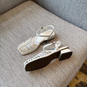 Women's Woven Closed-Toe Sandals 2025 Summer Korean Style Breathable Hollow Roman Commuter Shoes for Versatile Fashion