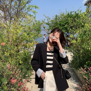 Women's Wrinkle-Free Blazer Jacket for Spring & Autumn 2025, High-End Niche Design, Small Size, Chic Lightweight Blazer