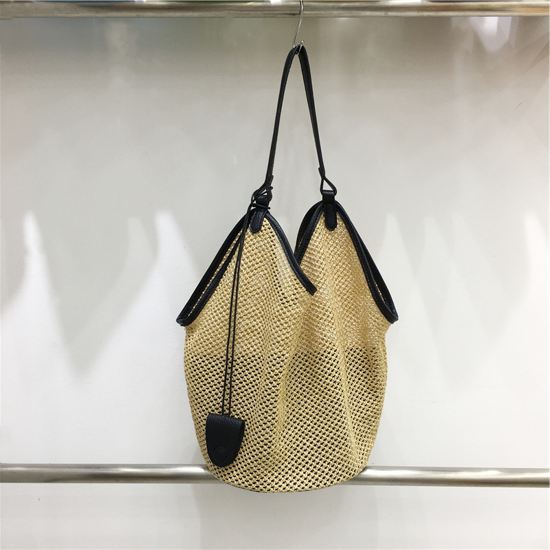 Woven Straw Tote Bag for Summer 2025 - Large Capacity Casual Shoulder Bag for Vacation and Everyday Use