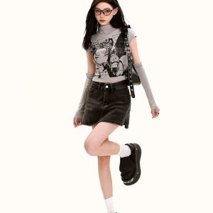 Y2K American Retro Short Sleeve T-Shirt - Sweet and Spicy Anime Slim Fit Top for Summer Outfits