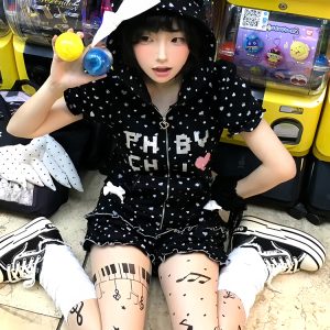 Y2K Bubble Sleeve Hooded T-Shirt and Shorts Set for Women - Trendy Summer Subculture Look