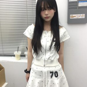 Y2K Summer Star Print Off-Shoulder Top & Slim-Fit Skirt Two-Piece Sports Suit for Women - American Style Sweet & Spicy Look