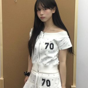 Y2K Summer Star Print Off-Shoulder Top & Slim-Fit Skirt Two-Piece Sports Suit for Women - American Style Sweet & Spicy Look