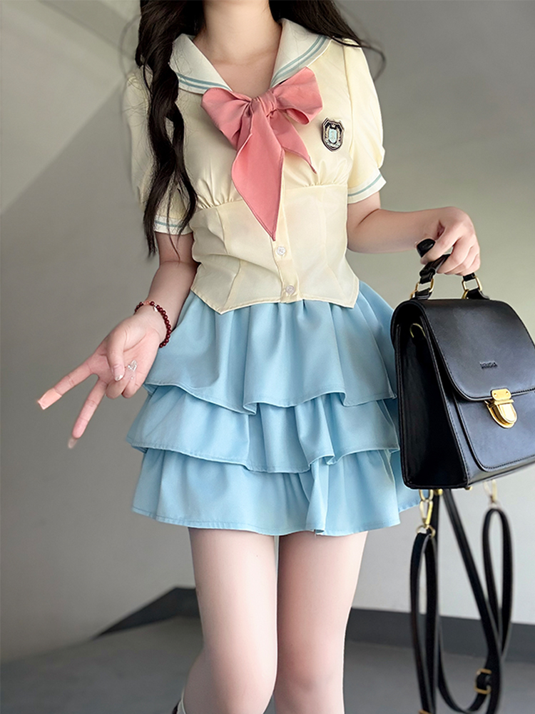 Yellow Short-Sleeve Sailor Suit JK Uniform Set with Waist-Cinching Design - Cute Pudding Bear Inspired Look for Y2K Style Yellow Short-Sleeve Sailor Suit JK Uniform Set with Waist-Cinching Design - Cute Pudding Bear Inspired Look for Y2K Style