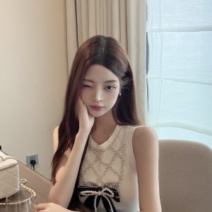 Yuan Ying Style Heavy-Duty Ice Silk Knitted Vest - Trendy Korean Style Top for Effortless Layering