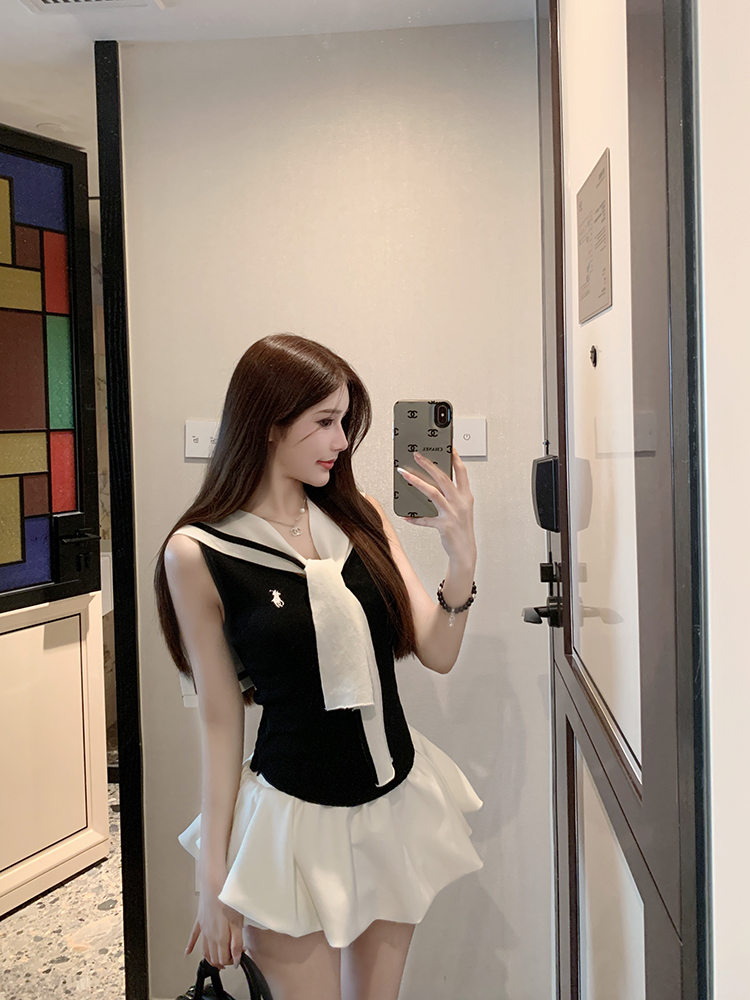 Zhang Yuanying College Vest Shawl Two-Piece Set - Stylish Layered Look for Casual Y2K Fashion Zhang Yuanying College Vest Shawl Two-Piece Set - Stylish Layered Look for Casual Y2K Fashion