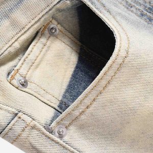 Concert Outfit Acid wash To Make Old Spray-Painted Baggy Jeans