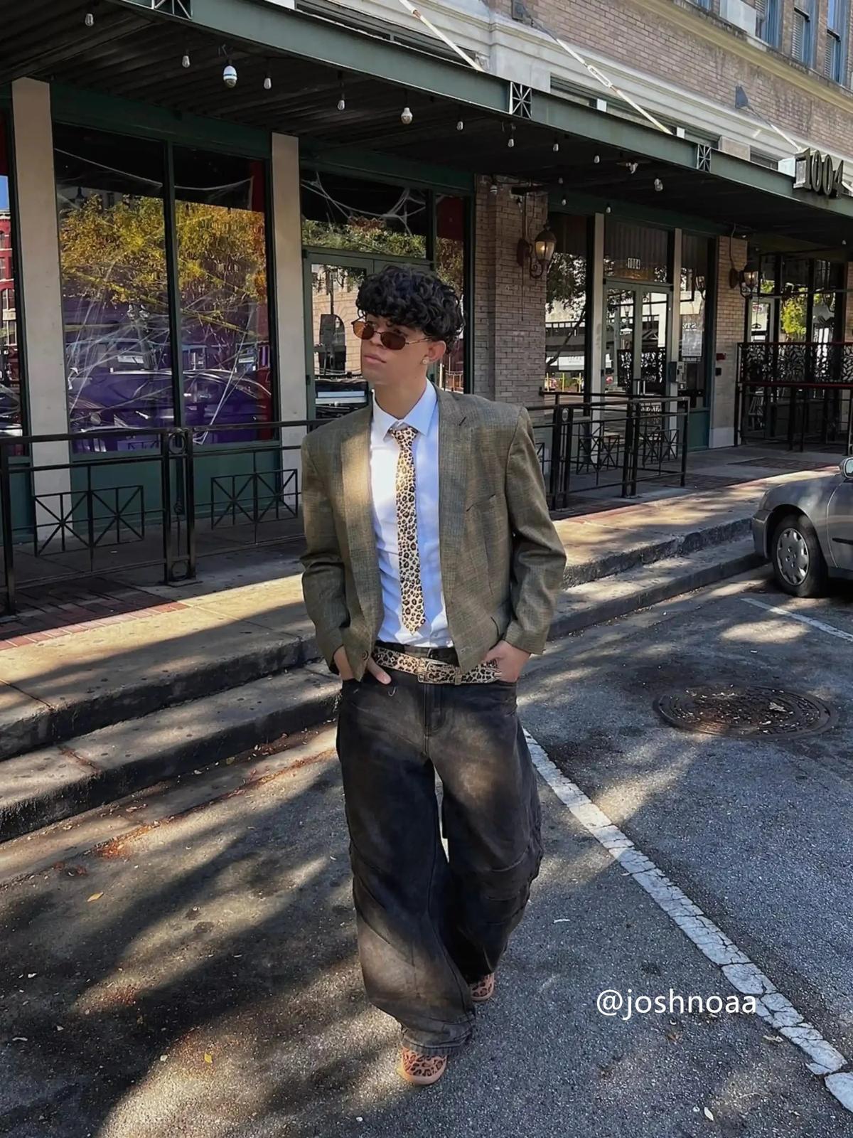 Concert Outfit American Street Fashion Heavy Industry Washed Jeans Concert Outfit American Street Fashion Heavy Industry Washed Jeans