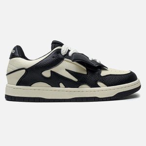 Concert Outfit Black&White Contrast Color Skate Shoes