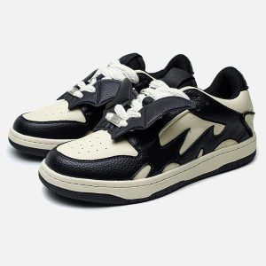 Concert Outfit Black&White Contrast Color Skate Shoes