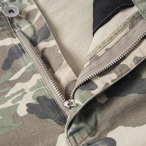 Concert Outfit Camouflage Badge Cargo Shorts