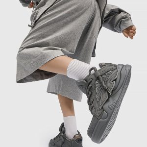 Concert Outfit Casual Preppy Sneakers