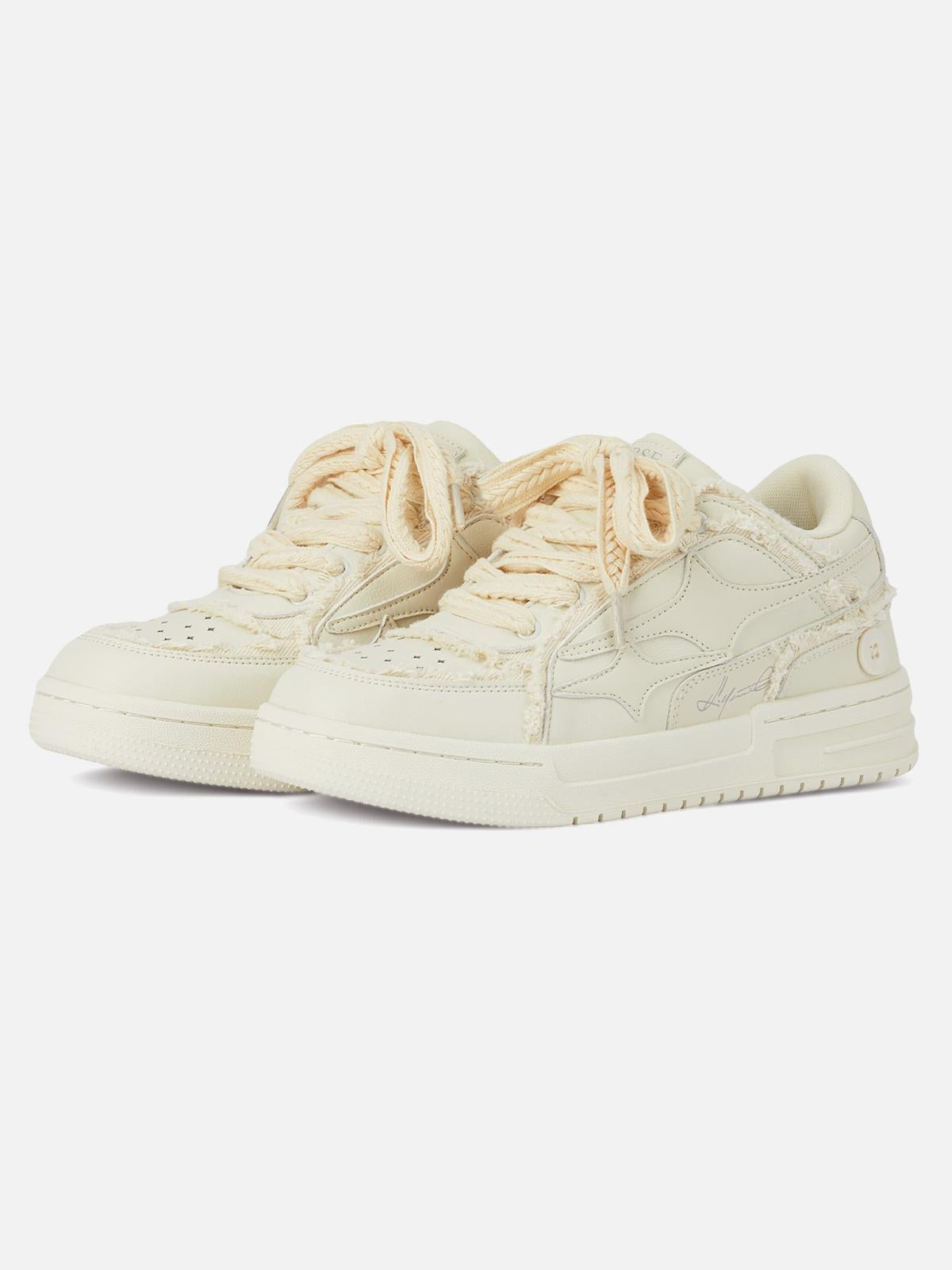 Concert Outfit Casual White Board Shoes Concert Outfit Casual White Board Shoes