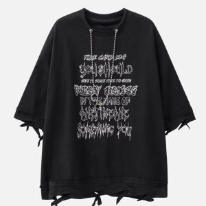 Concert Outfit Chain Decoration Distressed Tee