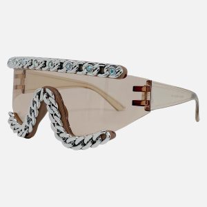 Concert Outfit Chain-Embellished Sunglasses