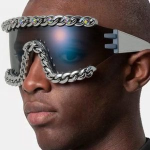 Concert Outfit Chain-Embellished Sunglasses