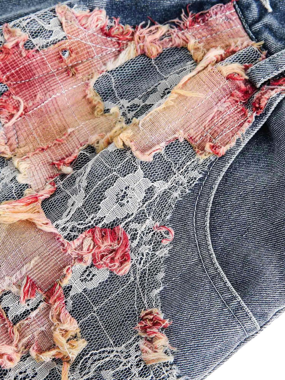 Concert Outfit Craftsmanship Ripped Floral Denim Shorts Concert Outfit Craftsmanship Ripped Floral Denim Shorts