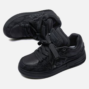 Concert Outfit Destruction Black Knight  Skate Shoes