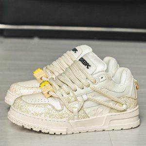 Concert Outfit Everything Goes With Casual Sneakers