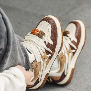 Concert Outfit Everything Goes With Casual Sneakers