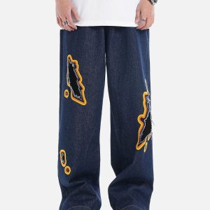 Concert Outfit Flame-Scarred Towel Embroidered Jeans