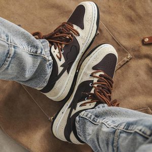 Concert Outfit High Street Love Sneakers