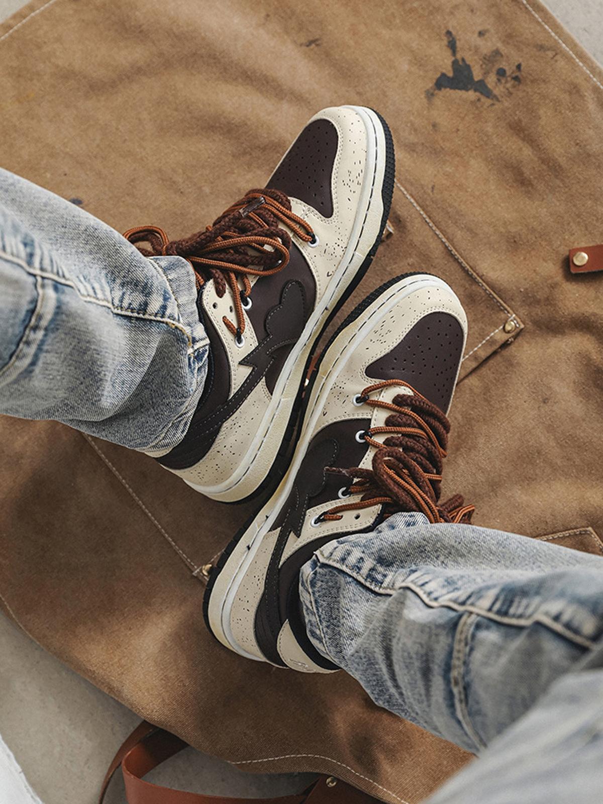 Concert Outfit High Street Love Sneakers Concert Outfit High Street Love Sneakers