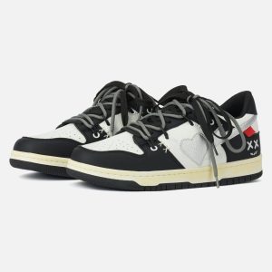 Concert Outfit High Street Love Sneakers